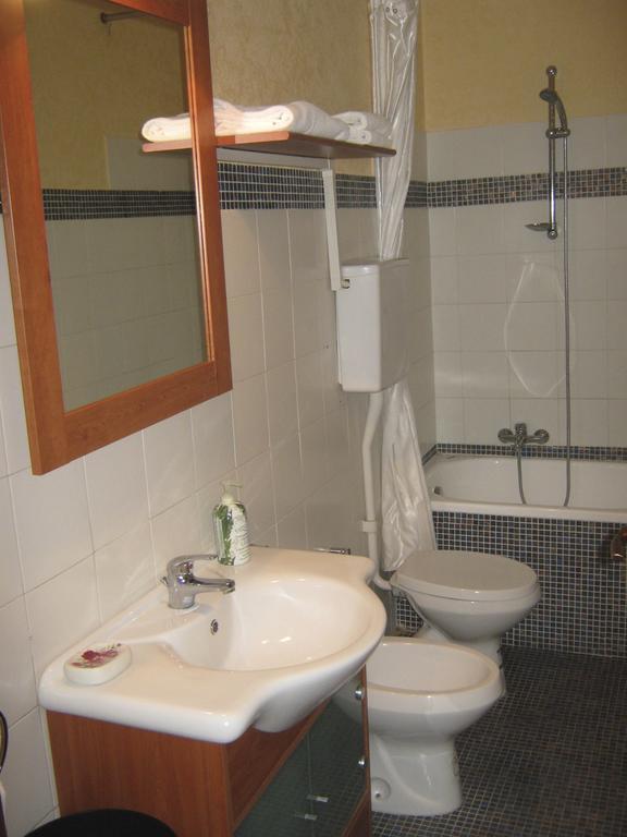 Appartement Residenza Tre Marchetti à Vérone Chambre photo